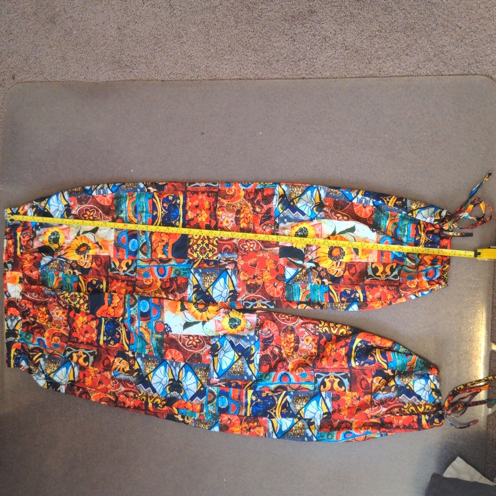 Stained Glass Patterned Joggers - Picture 6 of 14